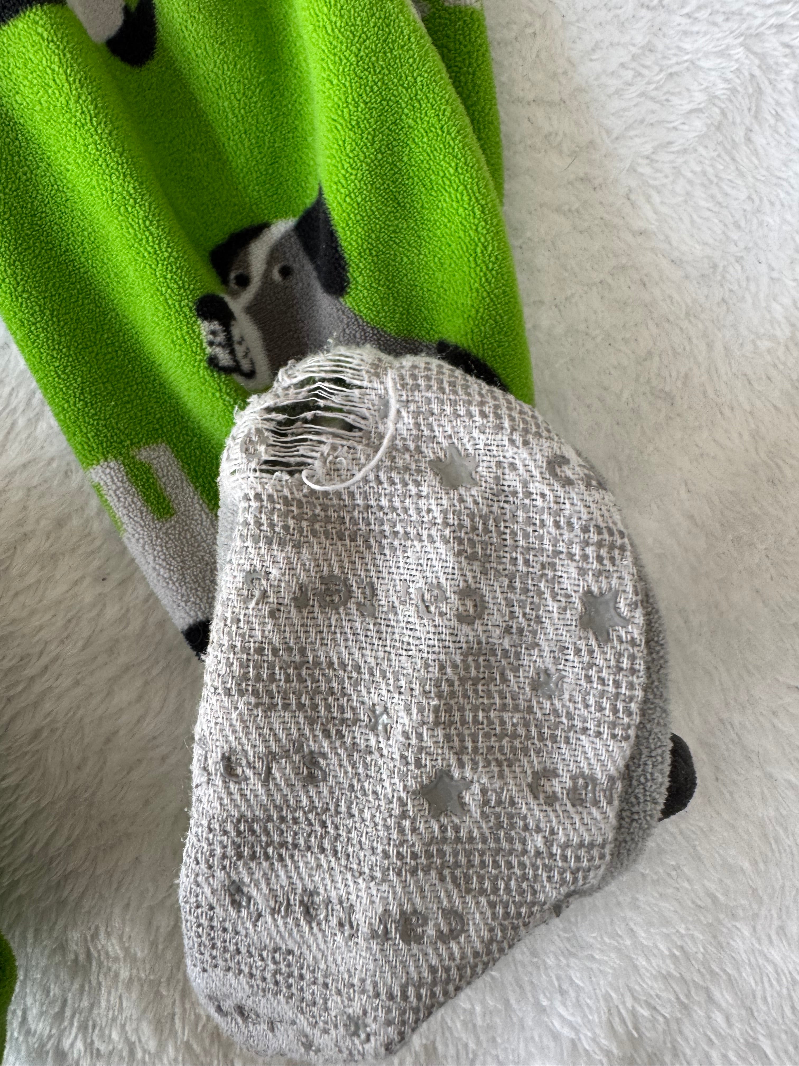 Carters 2 ans *polar bien porté, trous aux pieds
