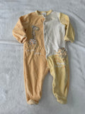 Canari baby 6 mois *voir boutons / velour doux