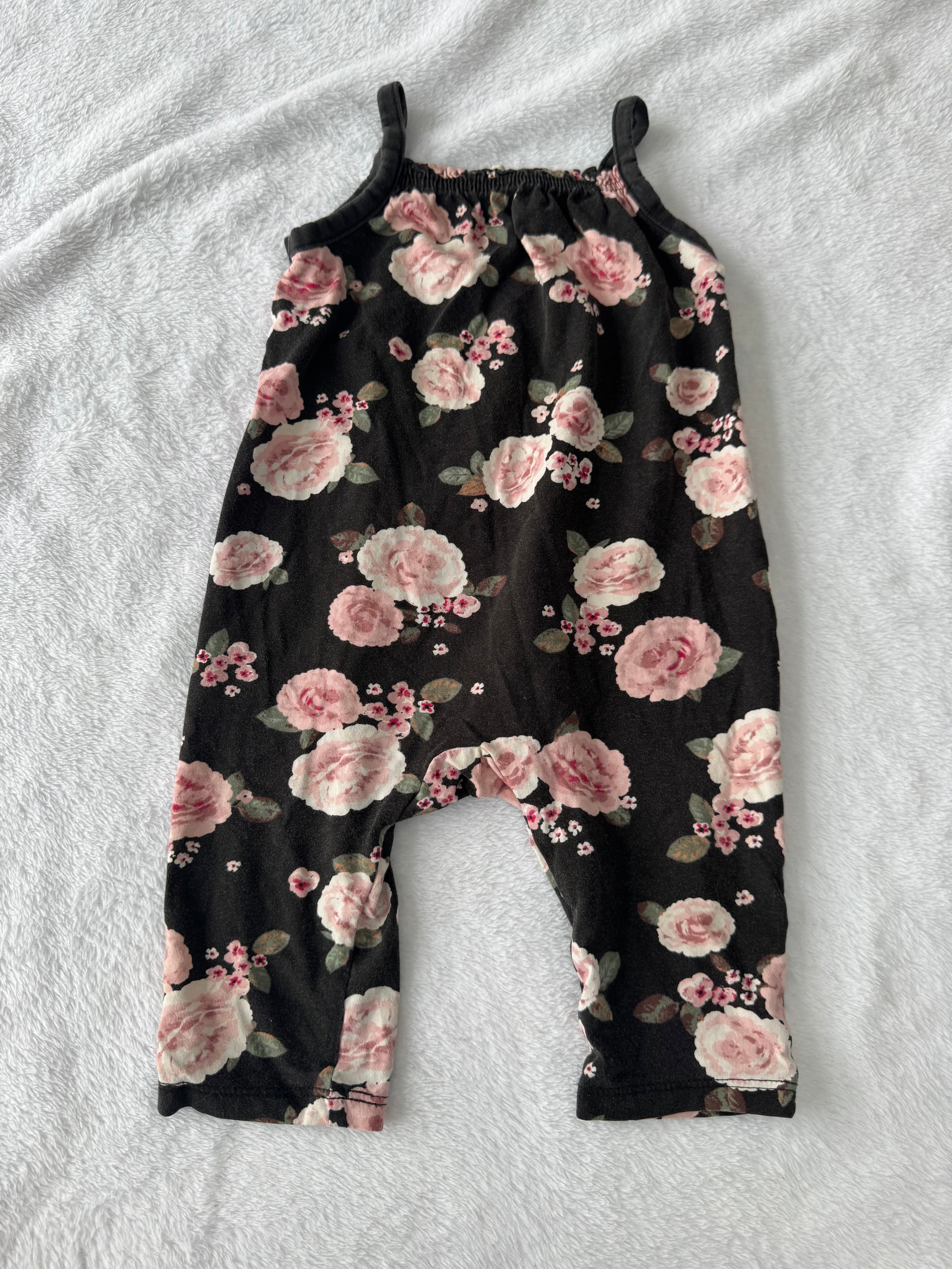 H&M 6-9 mois *un peu délavé