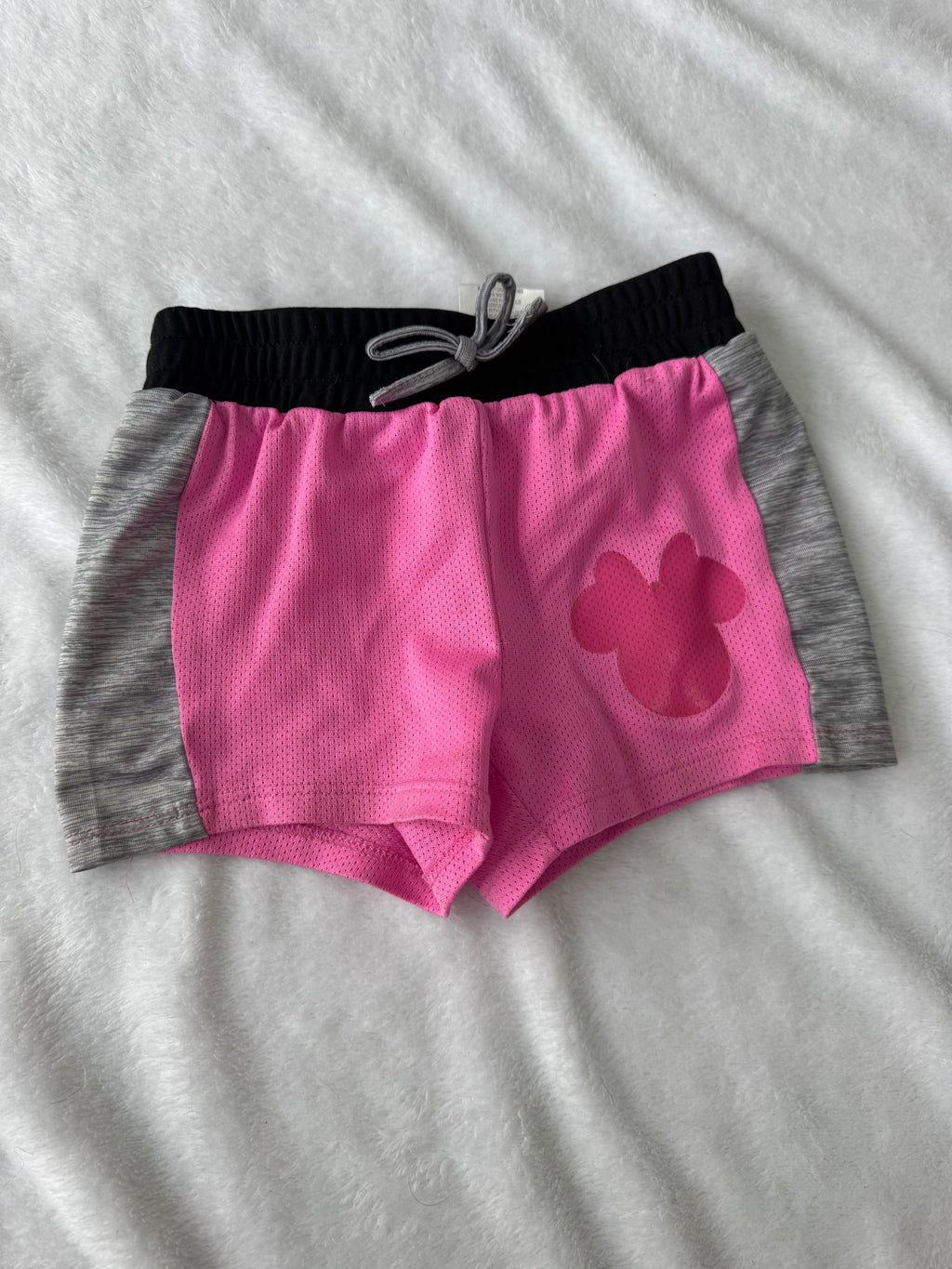 Disney junior 2 ans *taché