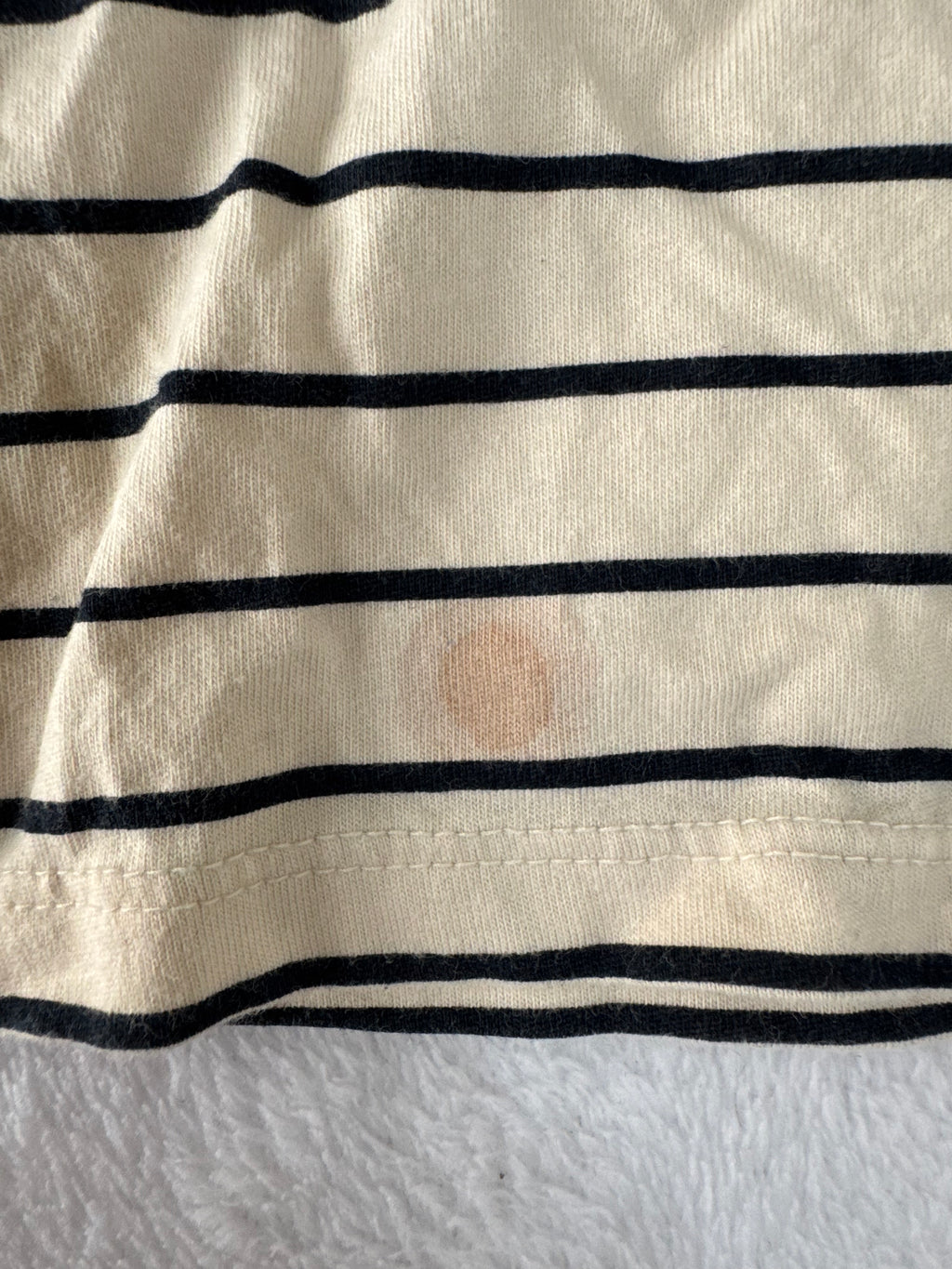 H&M 12-18 mois *taché
