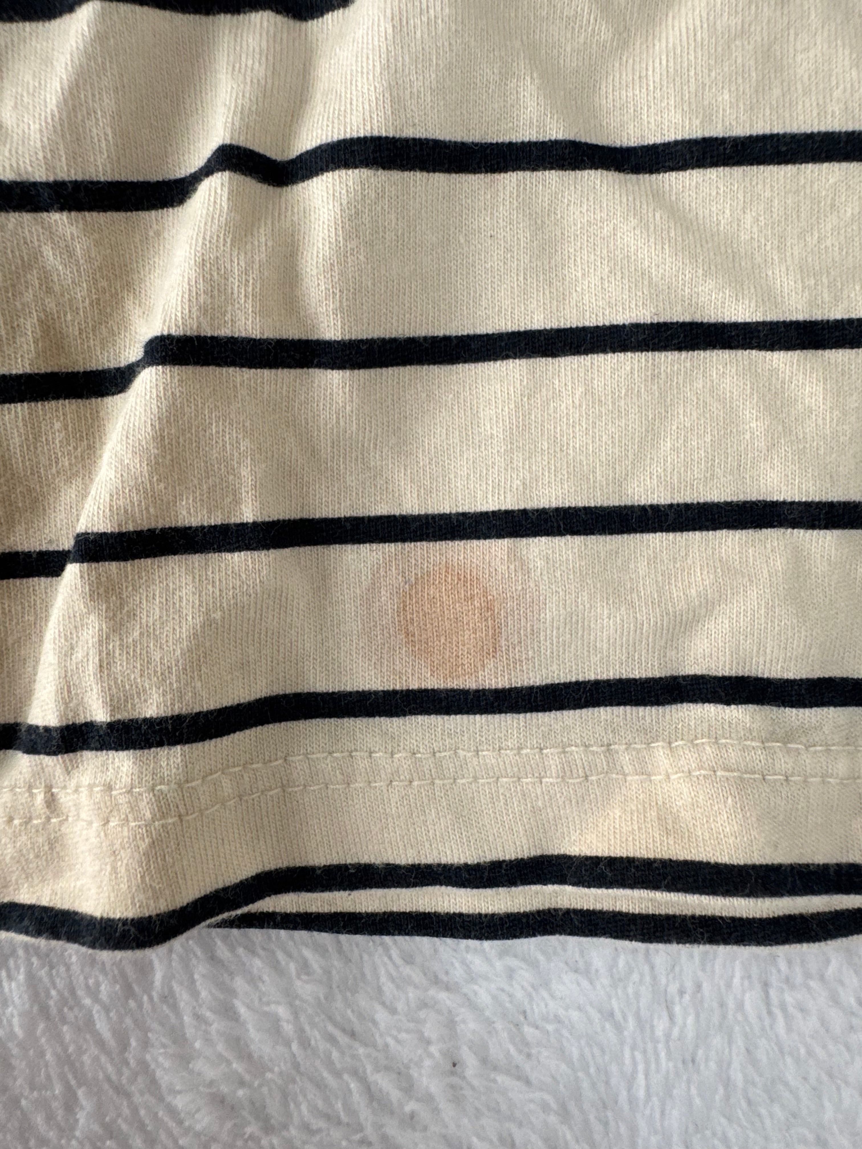 H&M 12-18 mois *taché