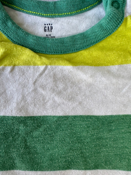 Baby gap 6-12 mois *petites taches et un peu mousseux