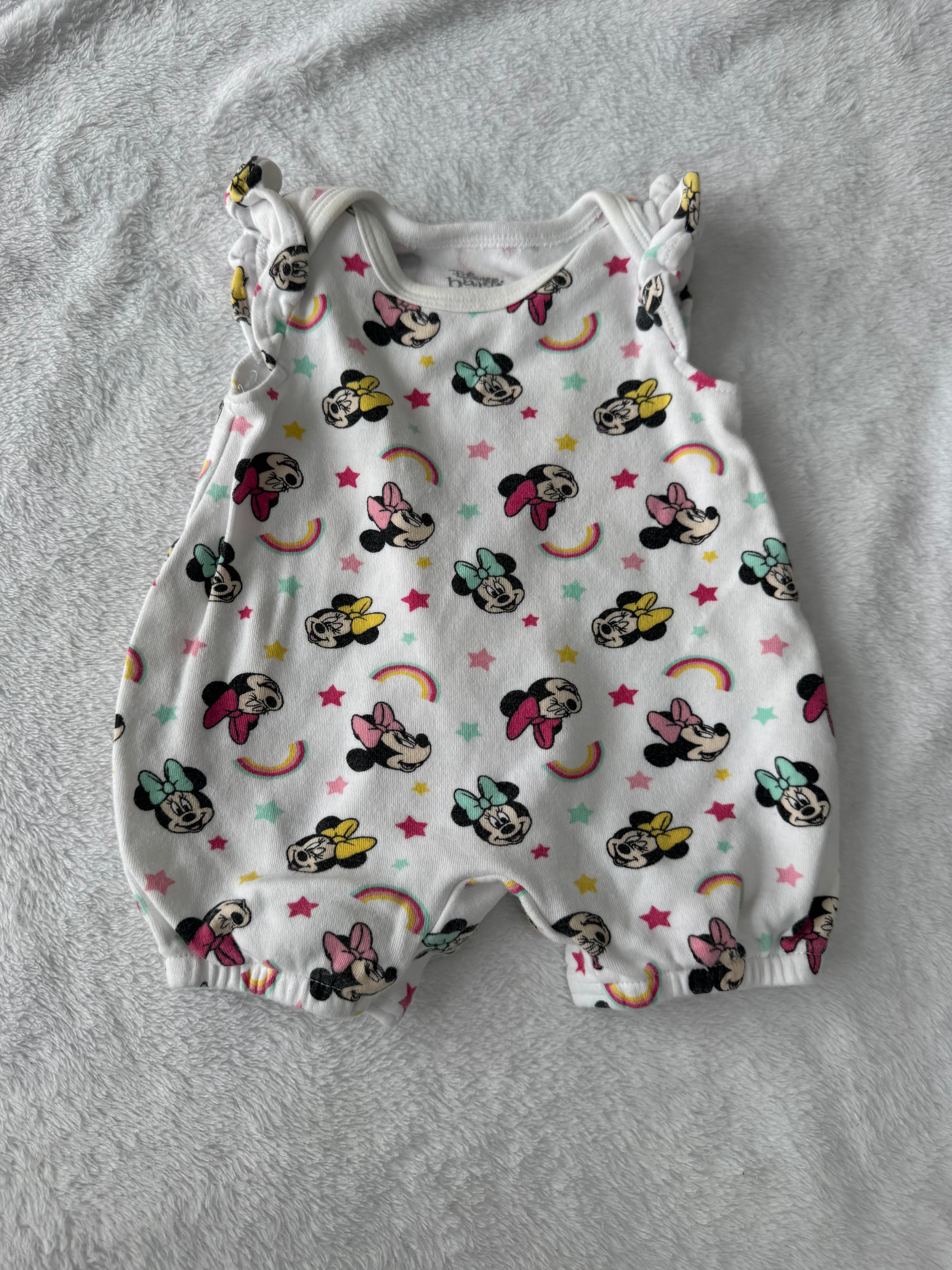 Disney baby 3 mois *petites taches