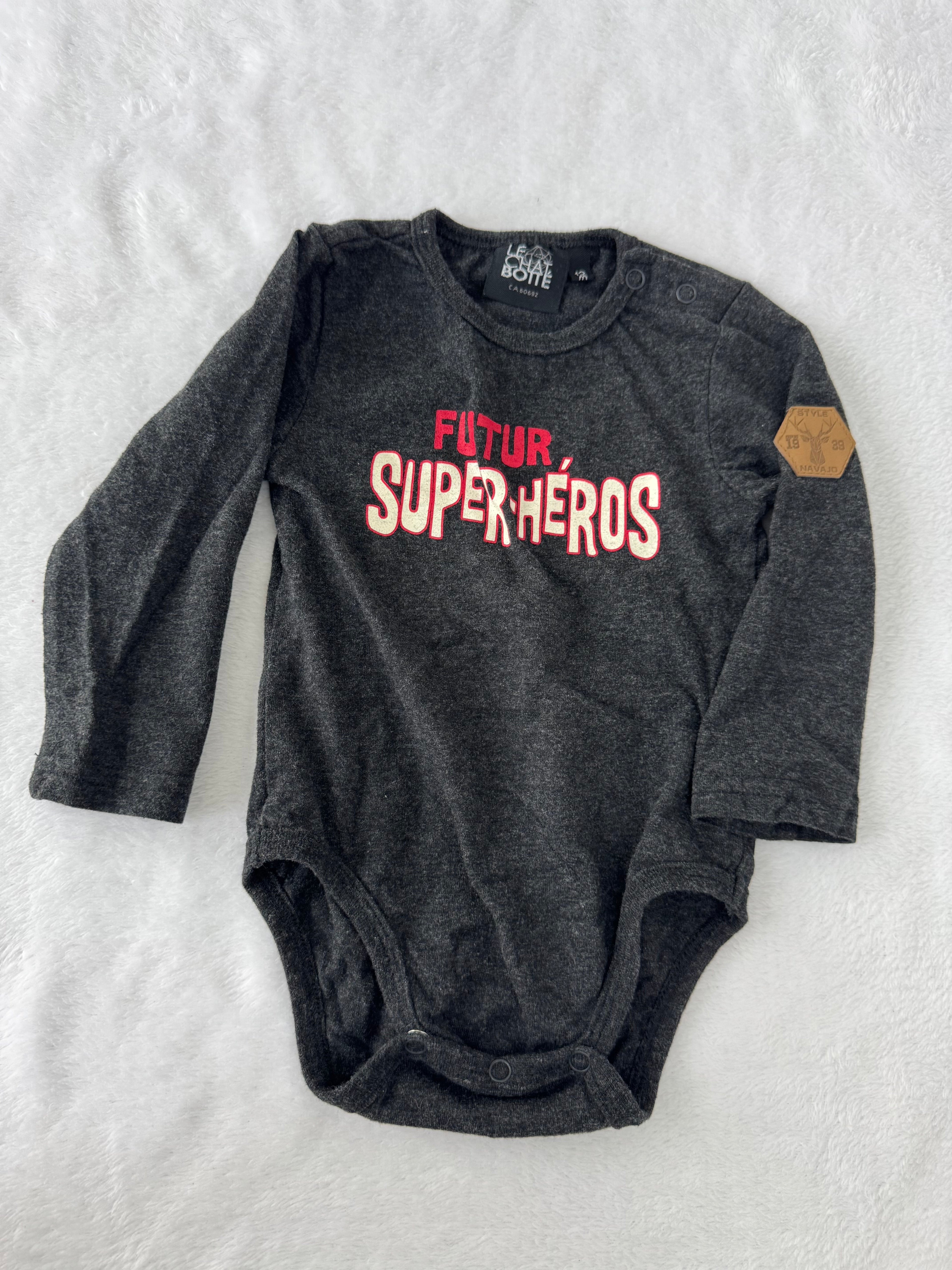 Le chat botté 12 mois