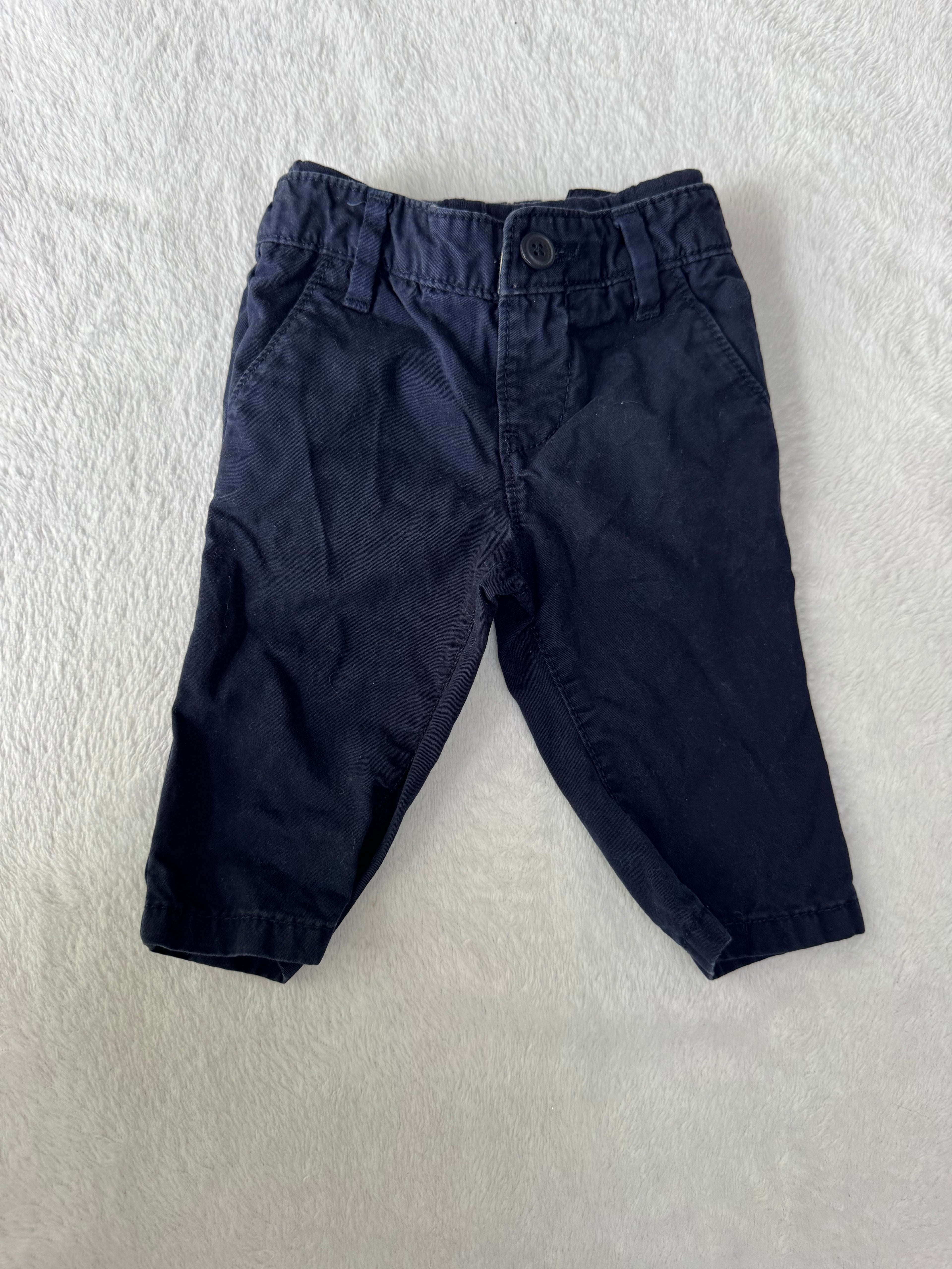 Baby gap 3-6 mois *un peu délavé