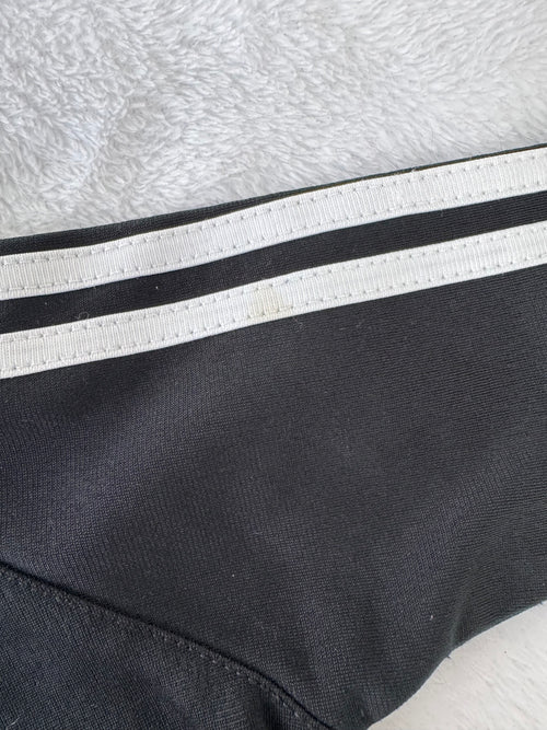 Adidas 3 mois *mini tache