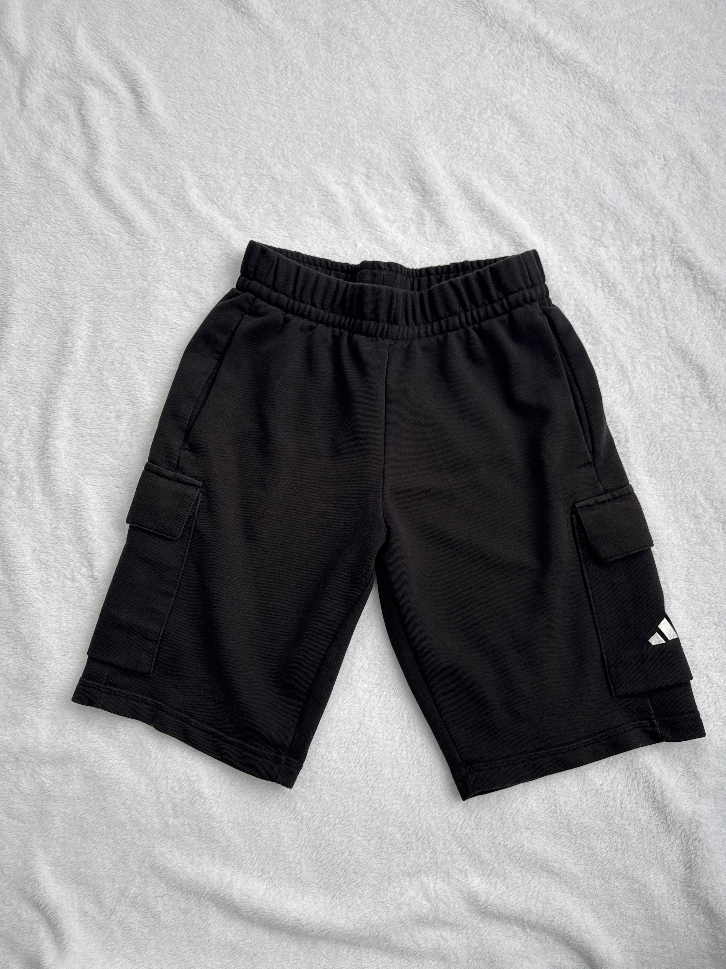 Adidas L (13-14 ans)