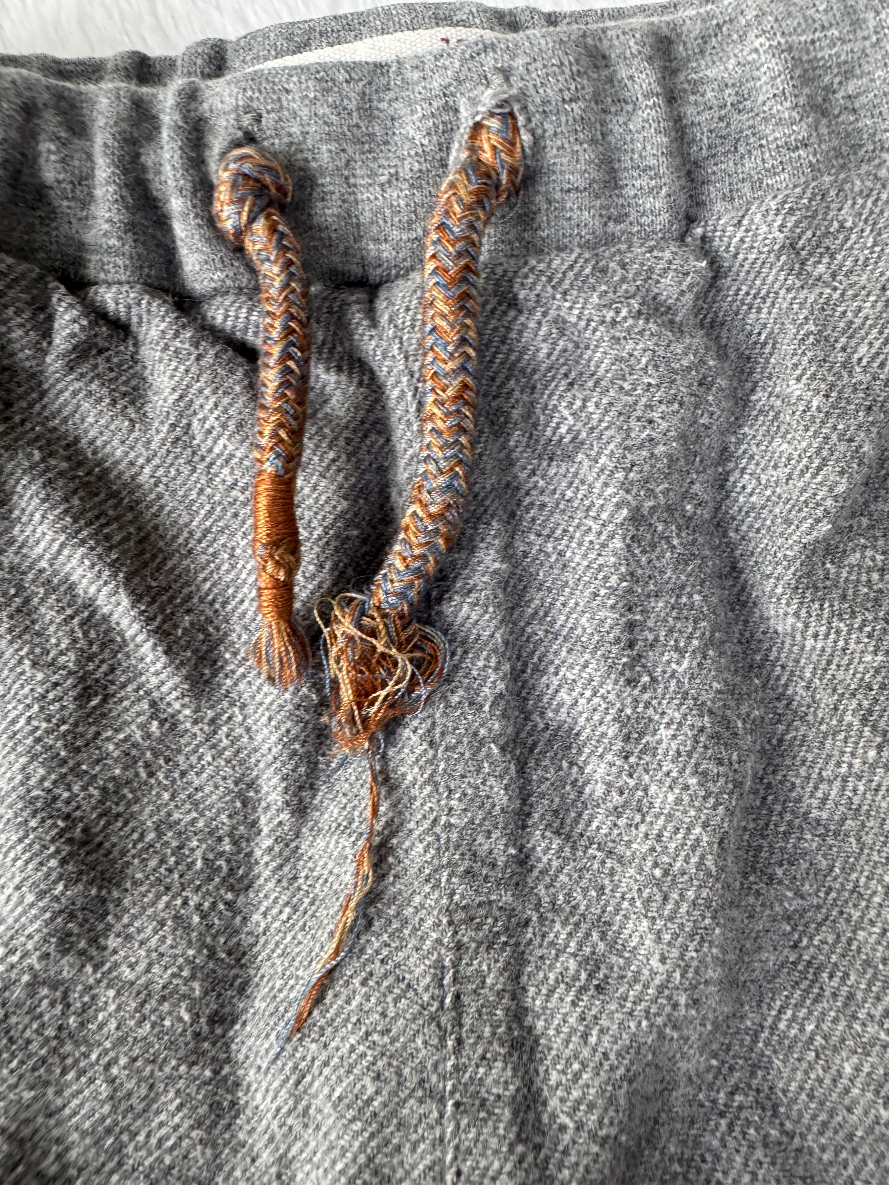 Zara baby boy 12-18 mois *cordon usé, mousseux