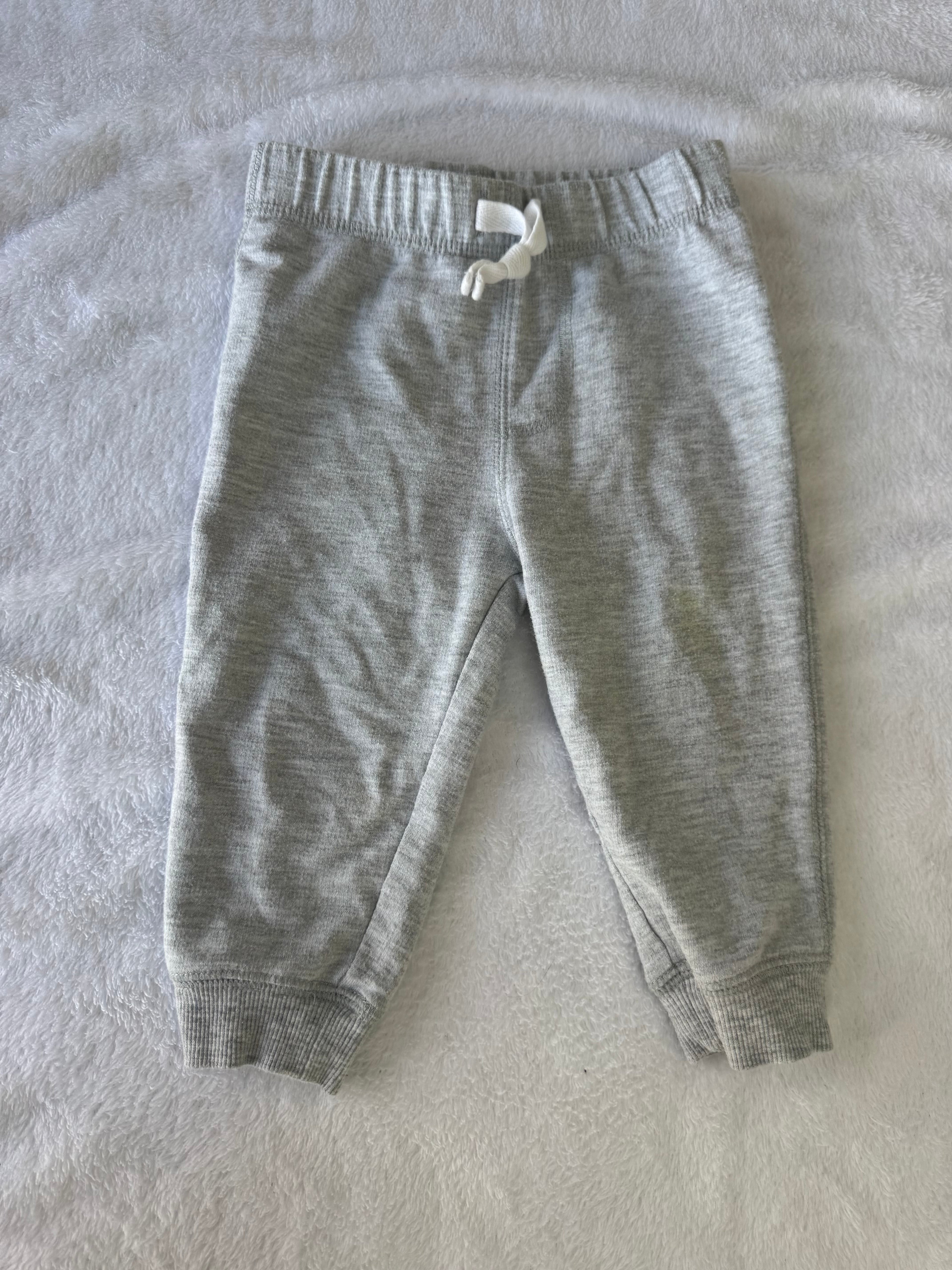 First impressions 12 mois *un peu mousseux et petite tache