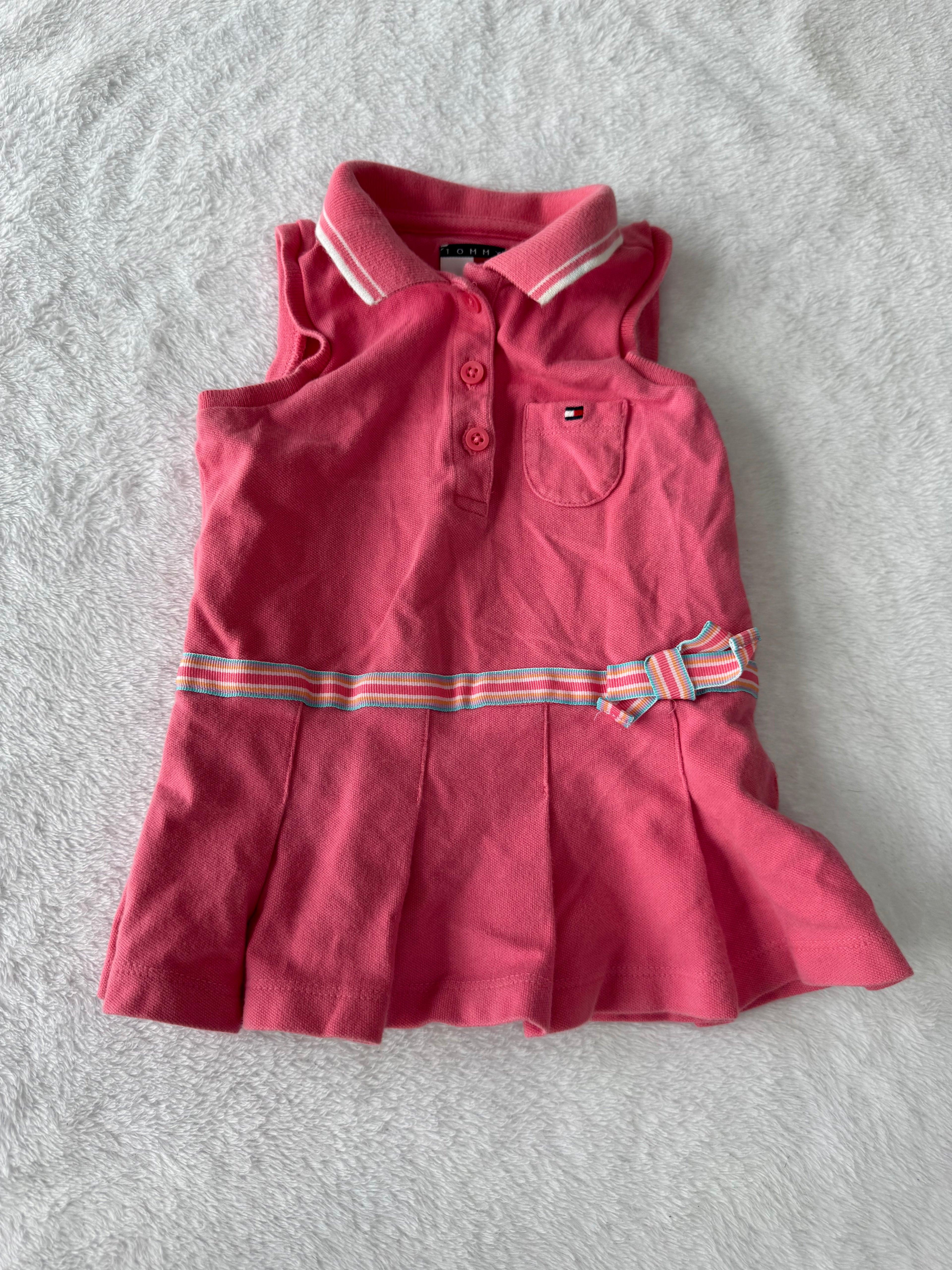 Tommy Hilfiger 3-6 mois *un peu délavé