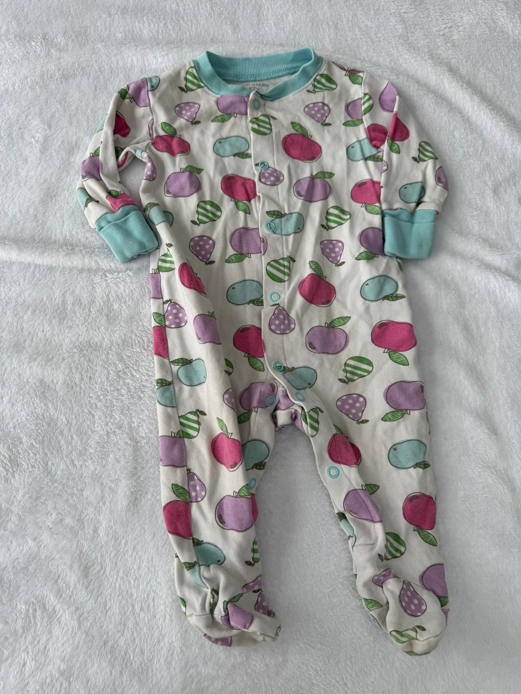 Love’n cuddles 6 mois *couleur défraîchie