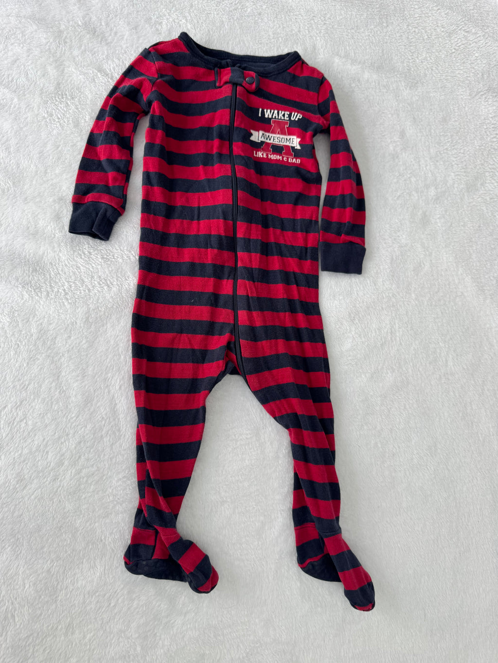 The children’s place 6-9 mois *petit trou au pied