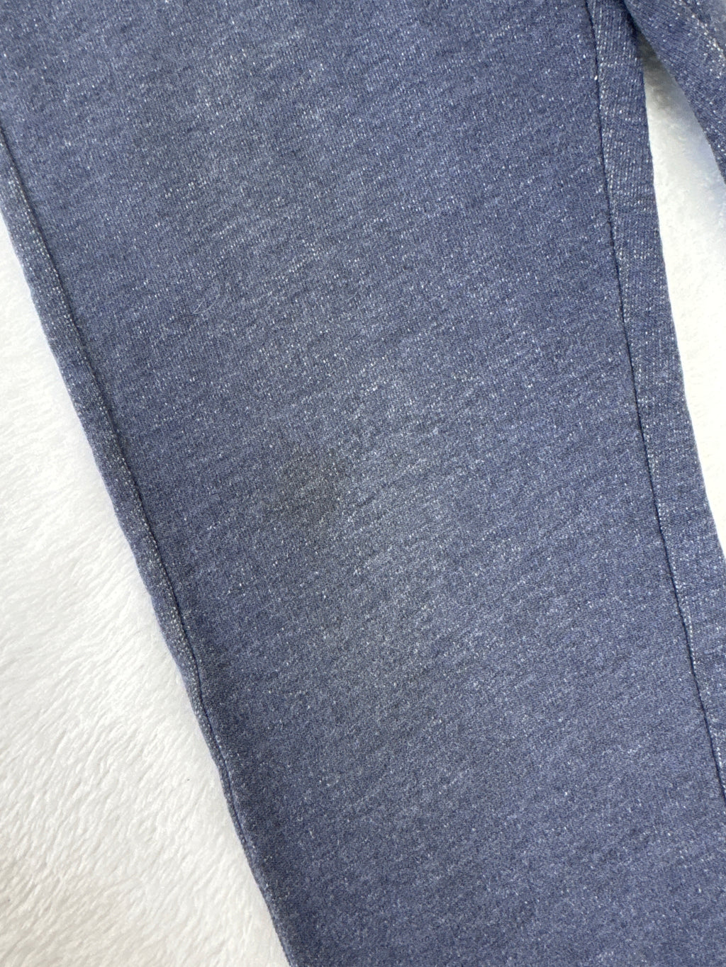 George 4 ans *genoux brunis