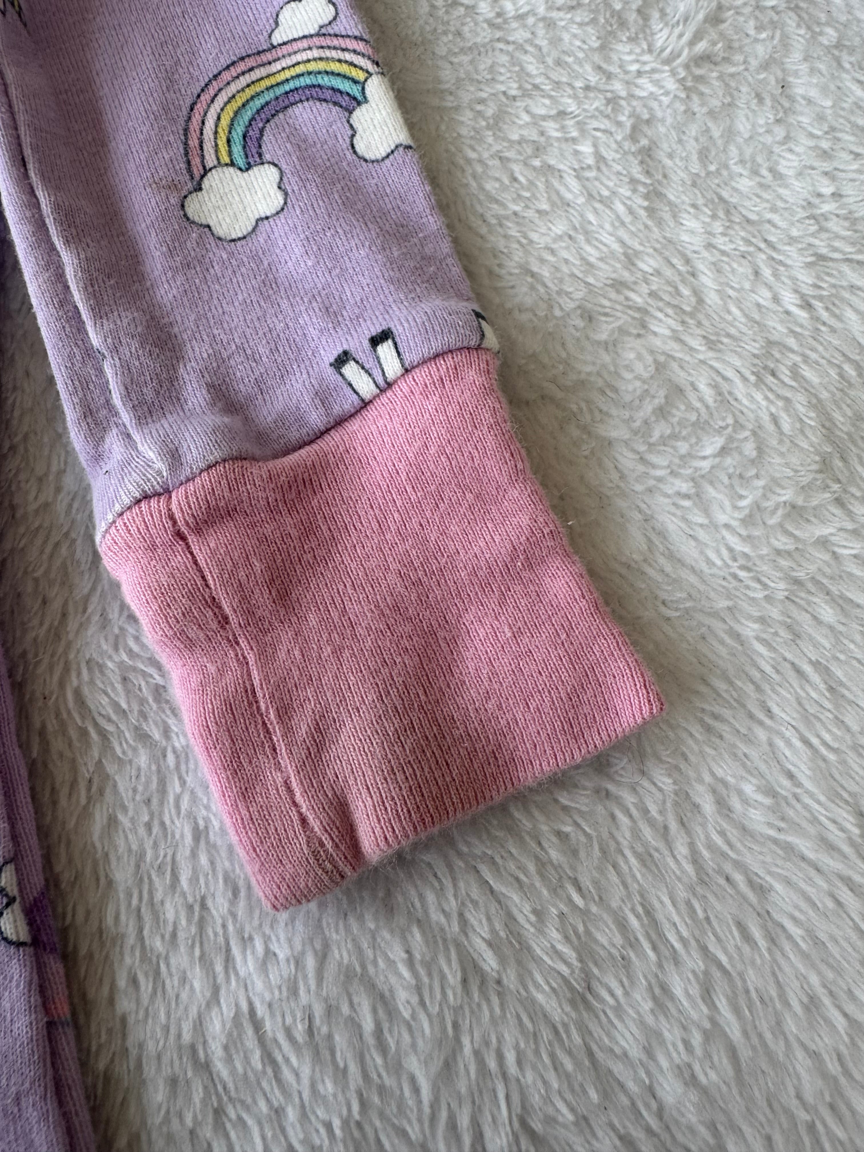 Kids headquarters 2 ans *petites taches et un peu mousseux