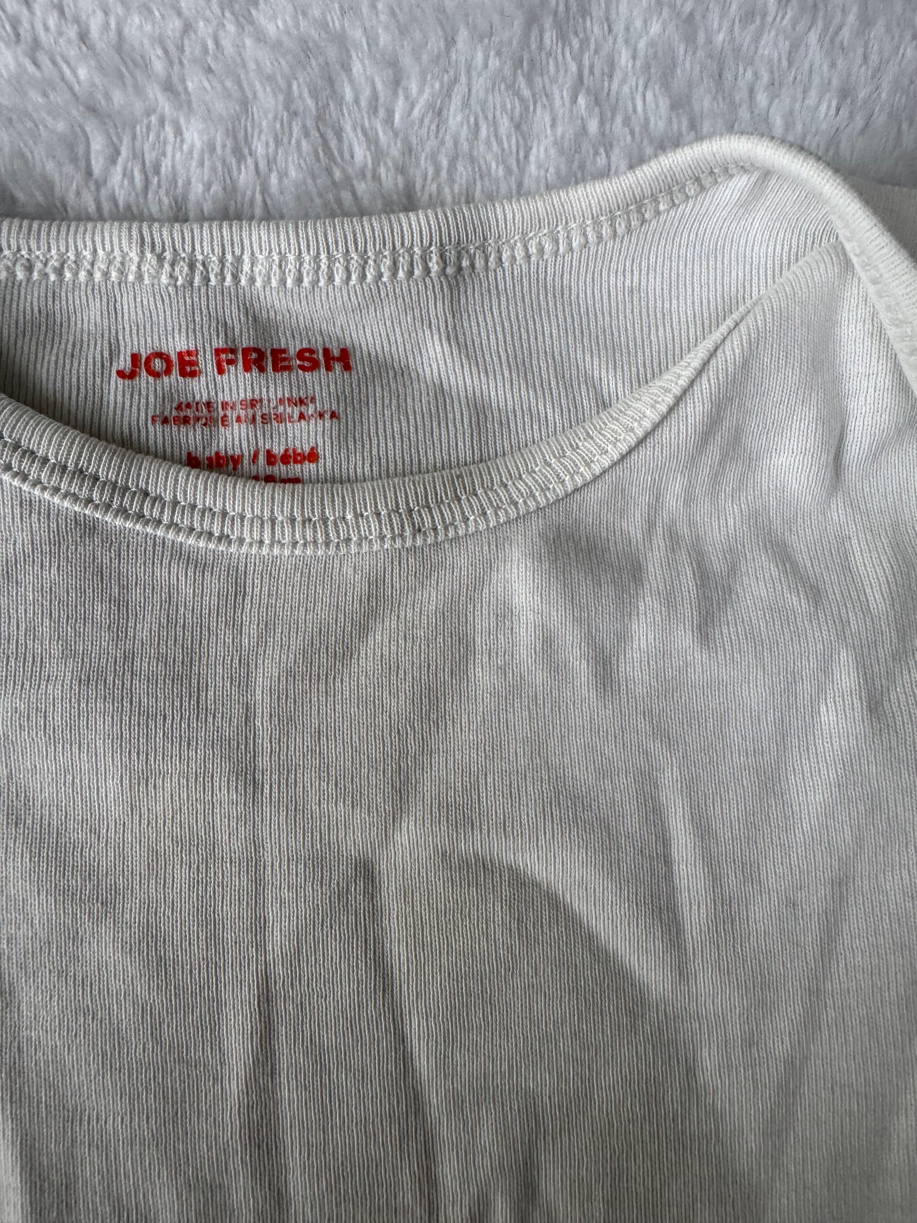 Joe Fresh 12-18 mois *petite tache et blanc défraîchi