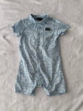 Eddie Bauer 24 mois *mini tache, manque un bouton
