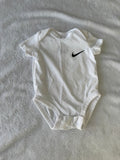 Nike nouveau-né