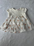 Dylan &Abby 6-9 mois *petite tache
