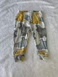 Carters 6-9 mois *mini tache et un peu mousseux