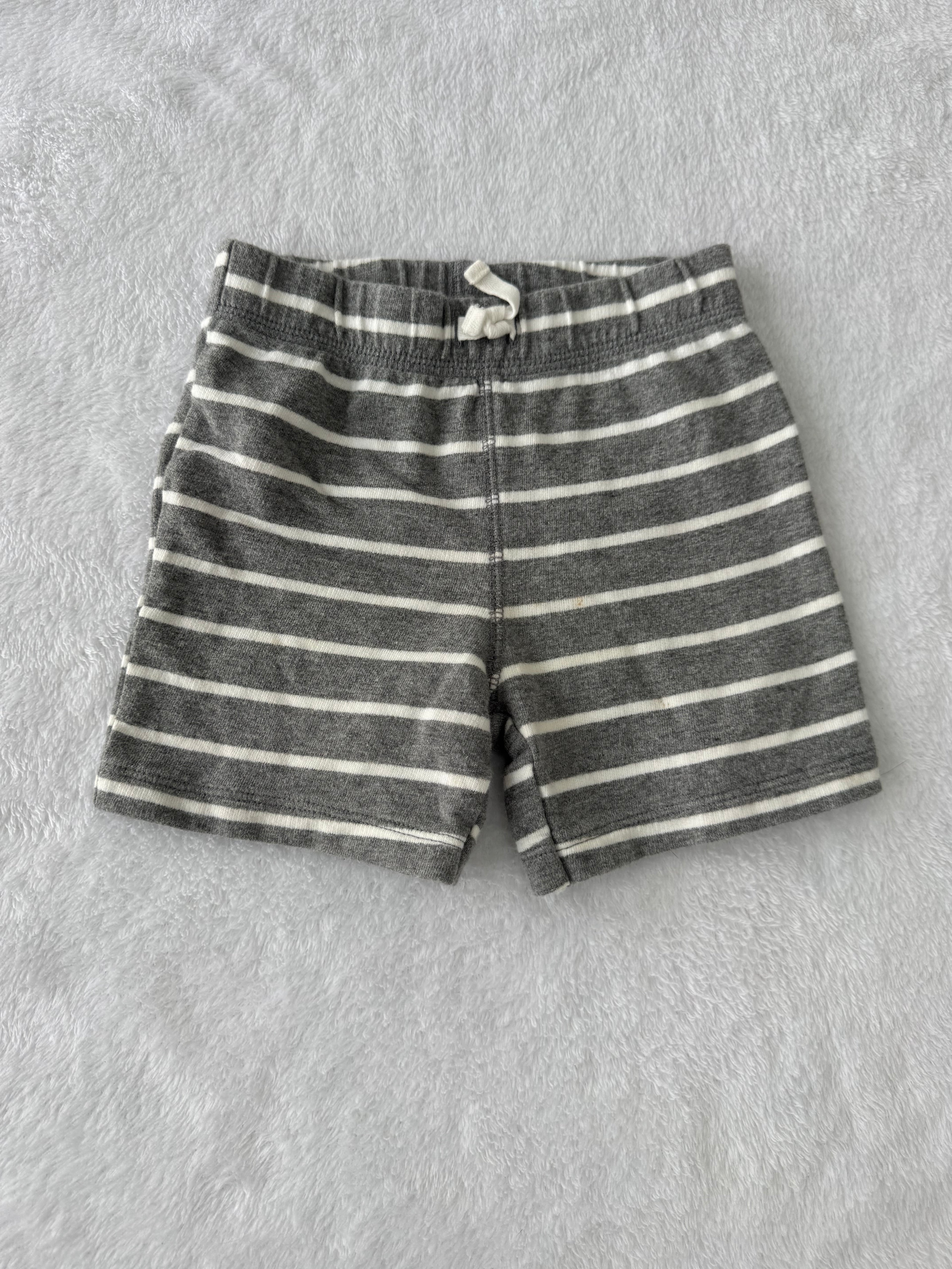 Carters 18 mois *petites taches