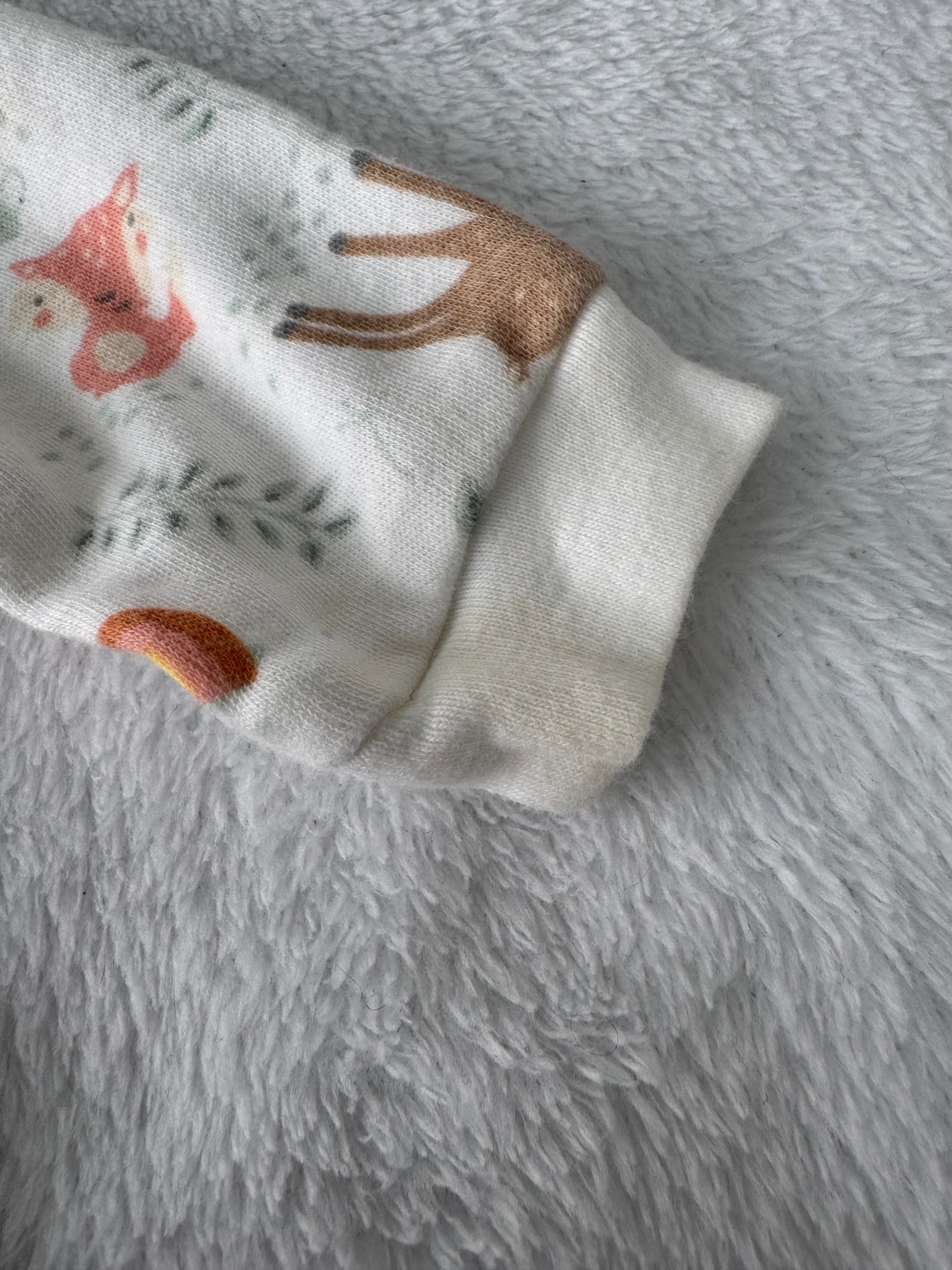 George nouveau-né *voir photos plusieurs petites taches