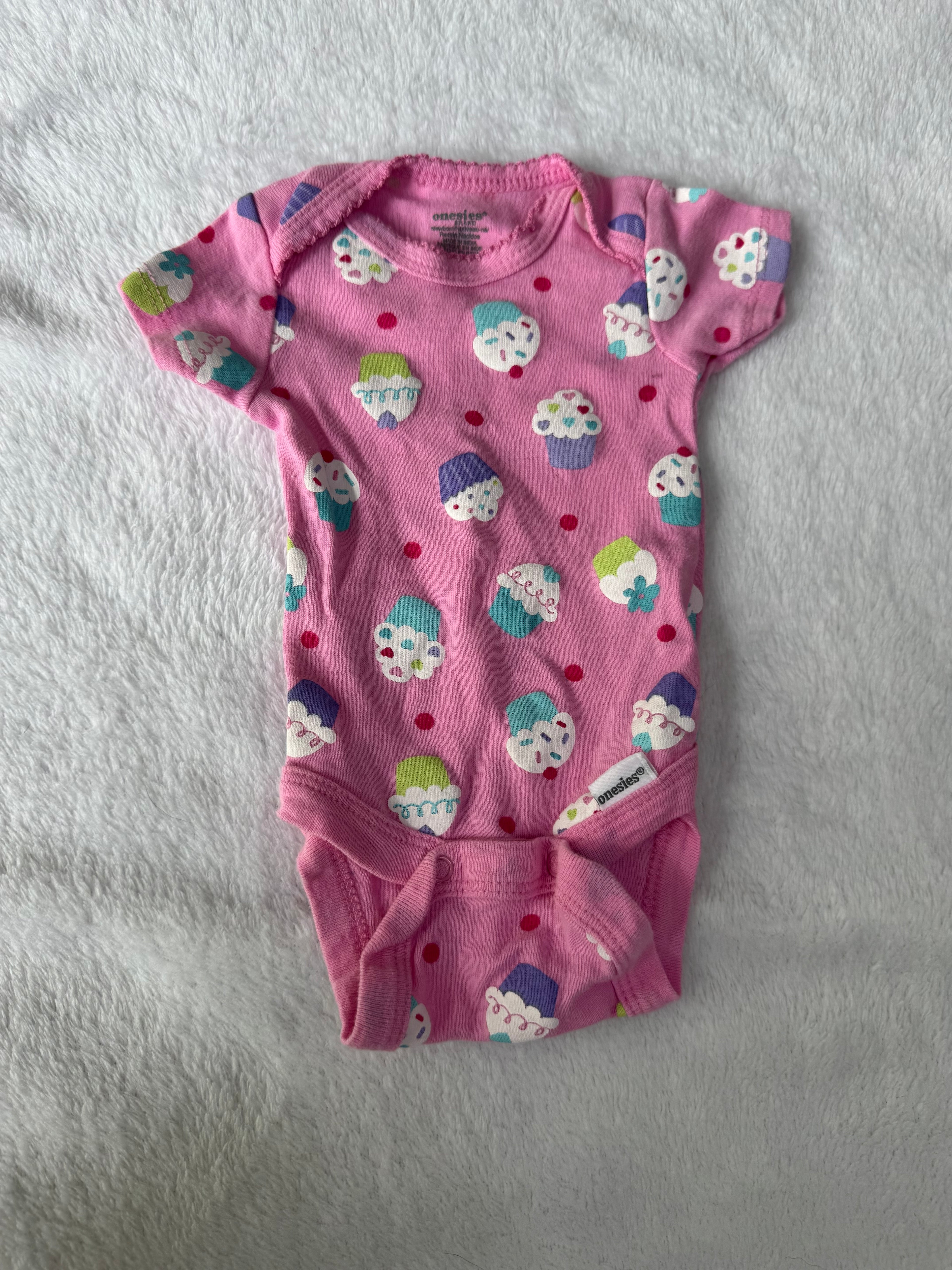 Onesies brand nouveau-né *un peu mousseux