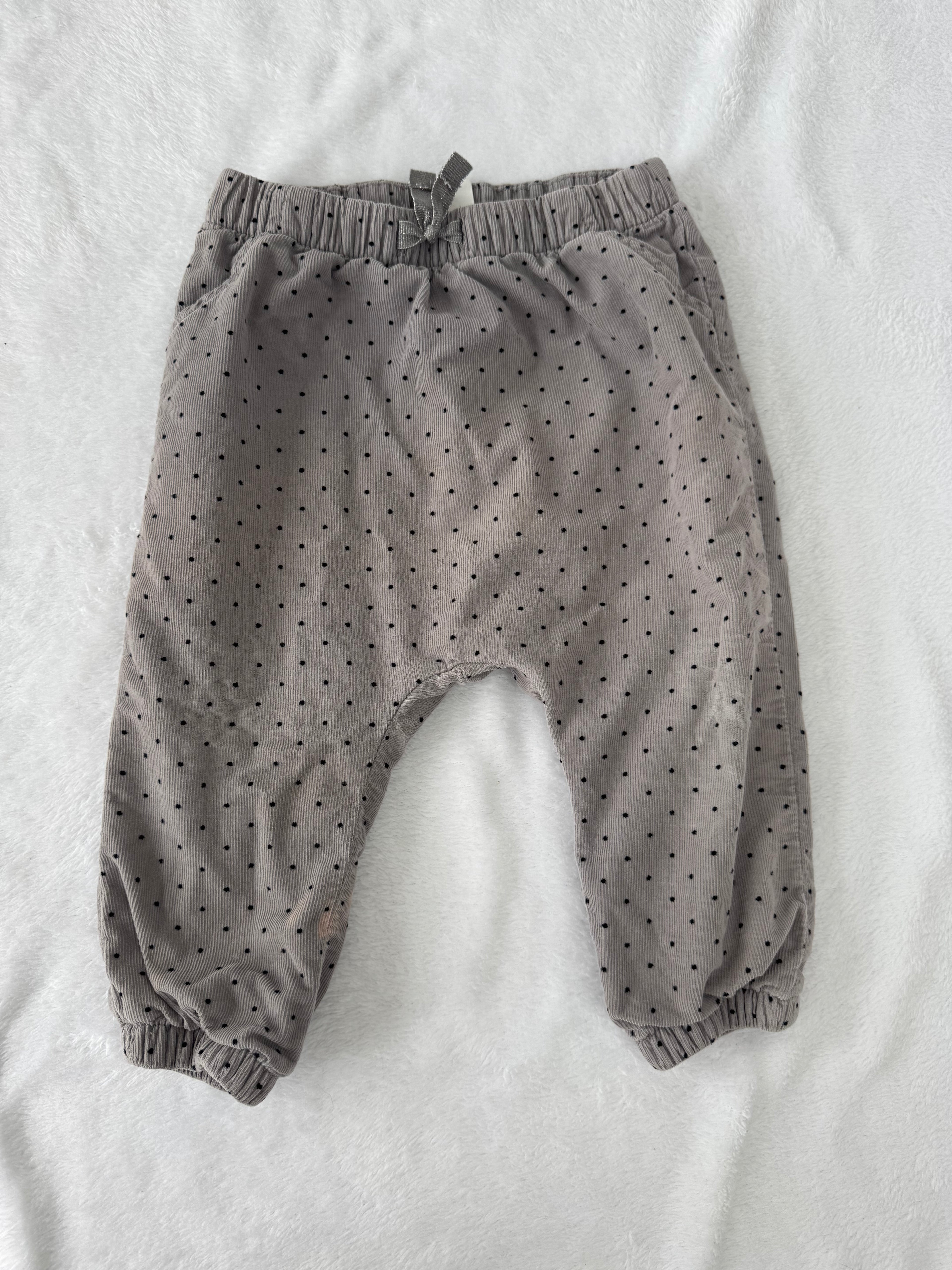 H&M 12-18 mois *petites taches