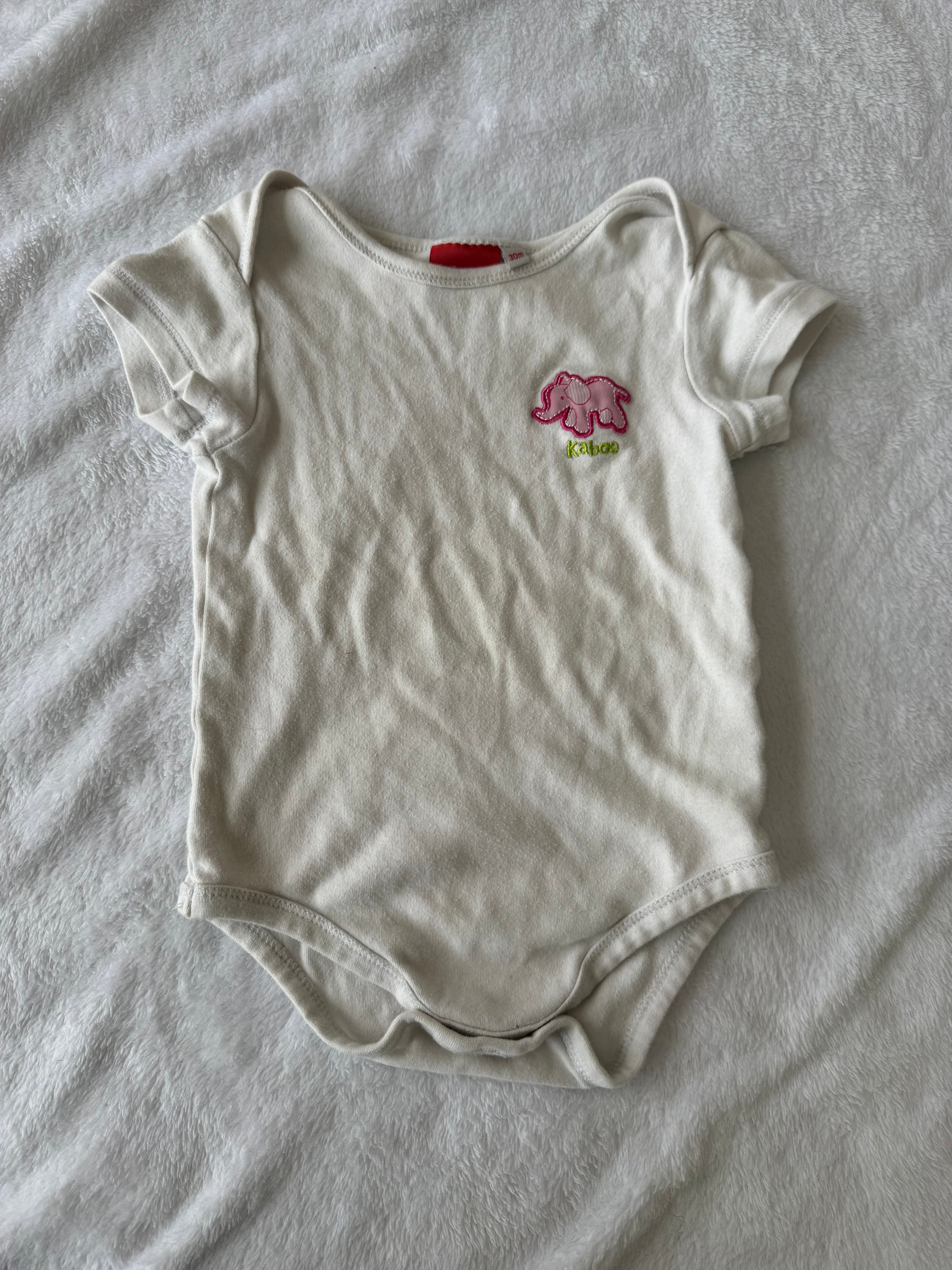 Clément 30 mois *petite tache, mousseux, défraîchi