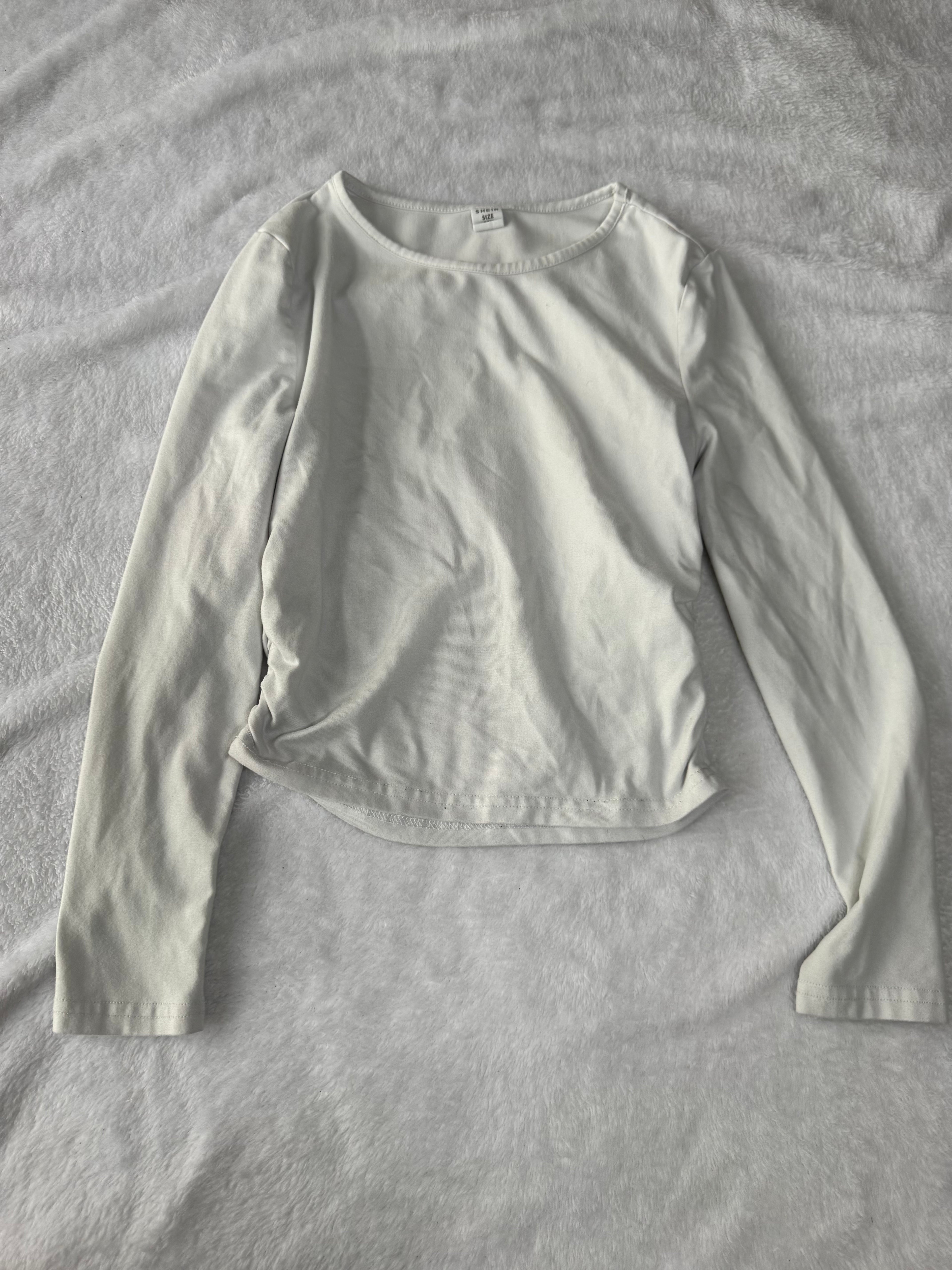 Shein 11 ans *très doux, couleur défraîchie