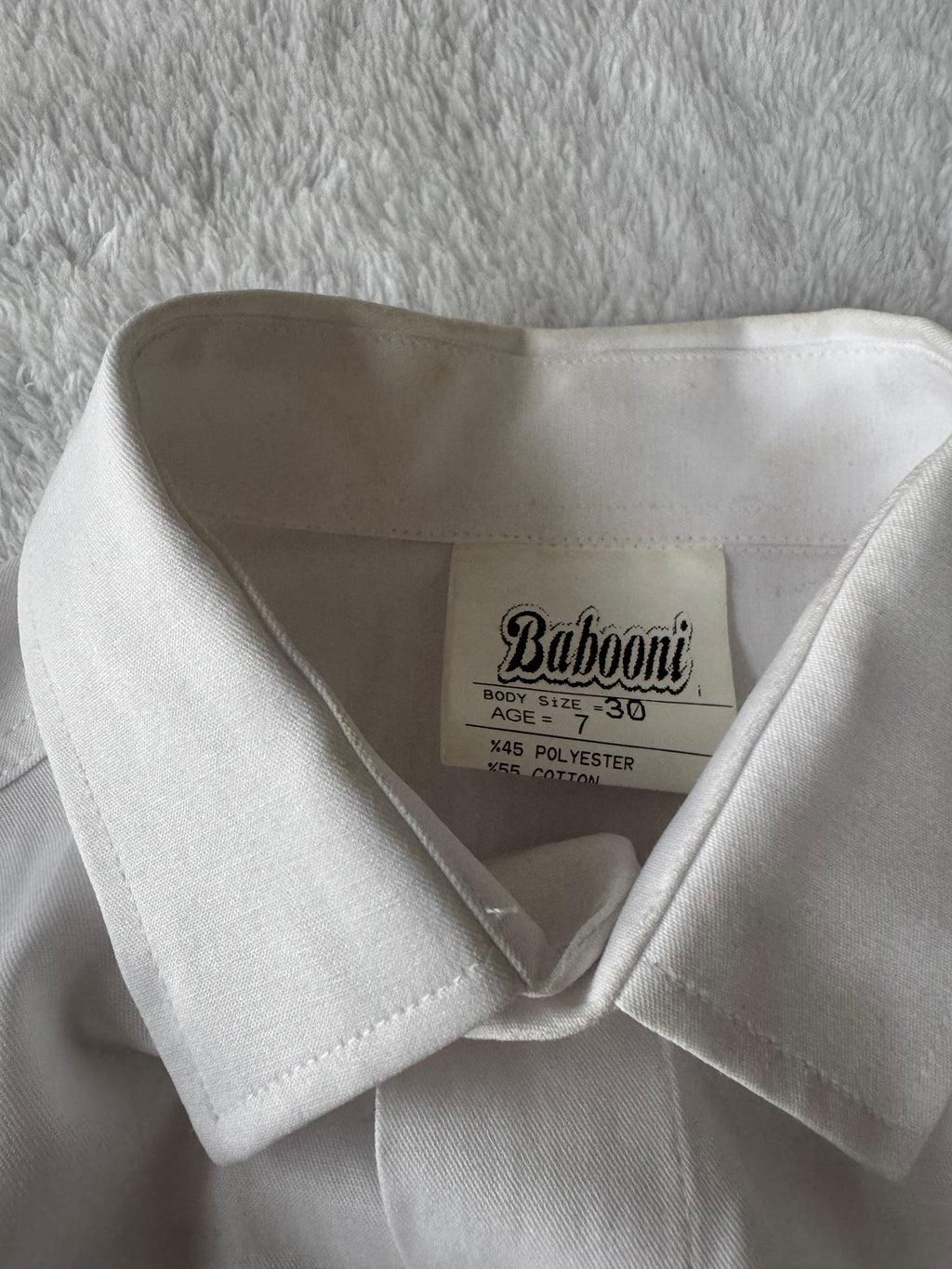 Babooni 7 ans *voir photos, valeur 98$, porté 1x, minis taches chemise