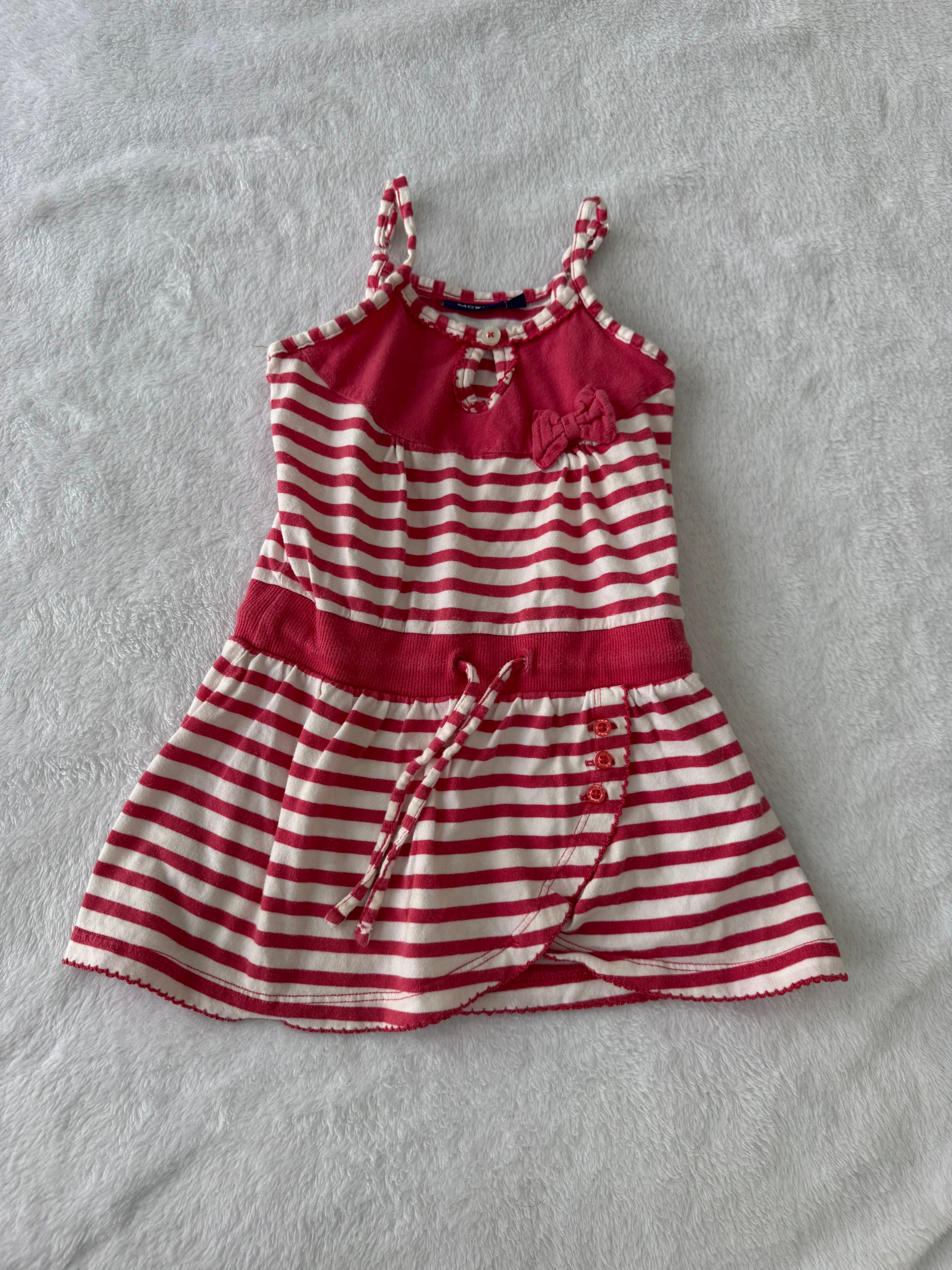 Mexx 12-18 mois *un peu délavé, mini tache derrière