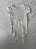 Joe Fresh 12-18 mois *petite tache et blanc défraîchi