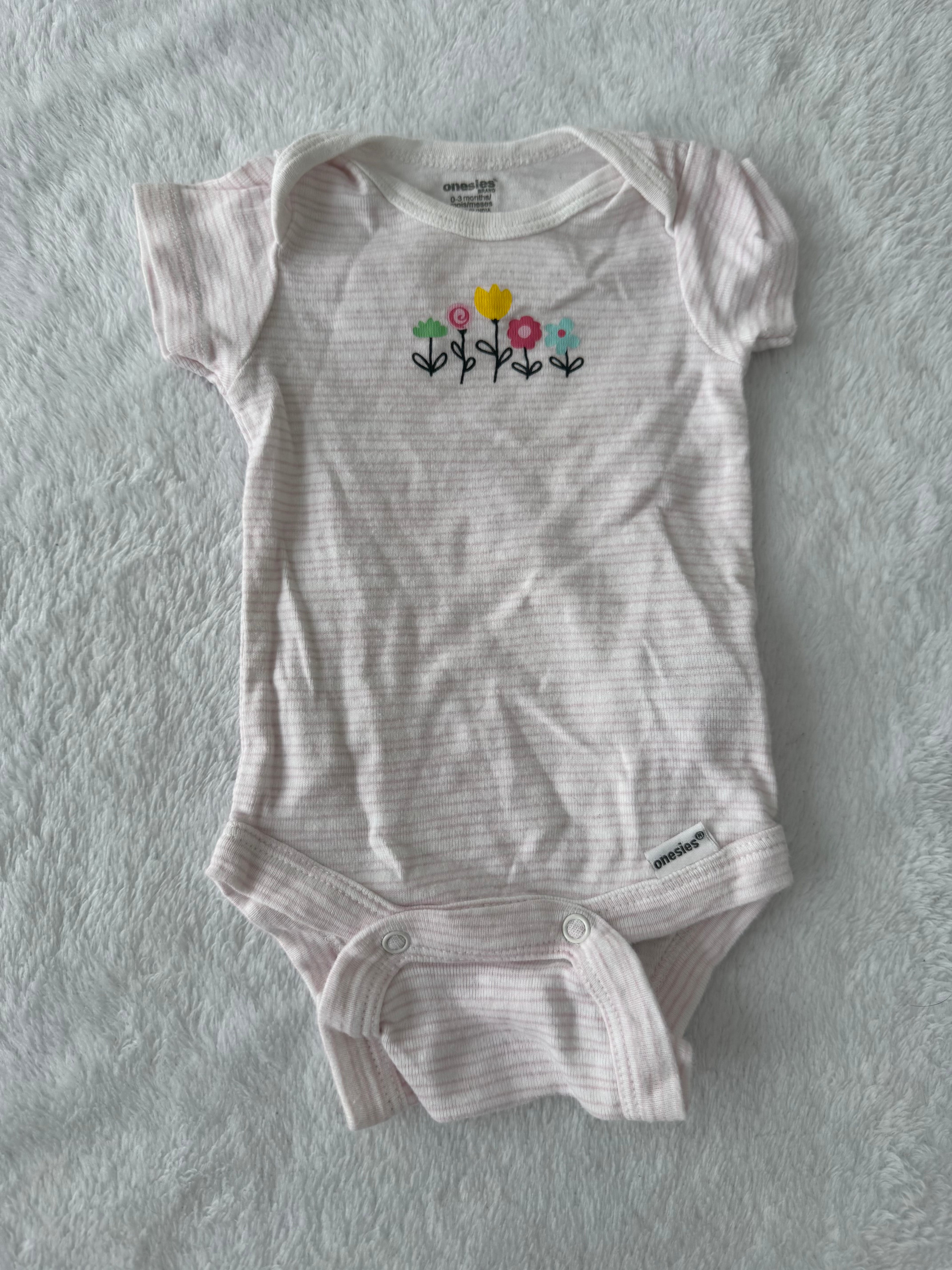 Onesies brand 0-3 mois *fait petit