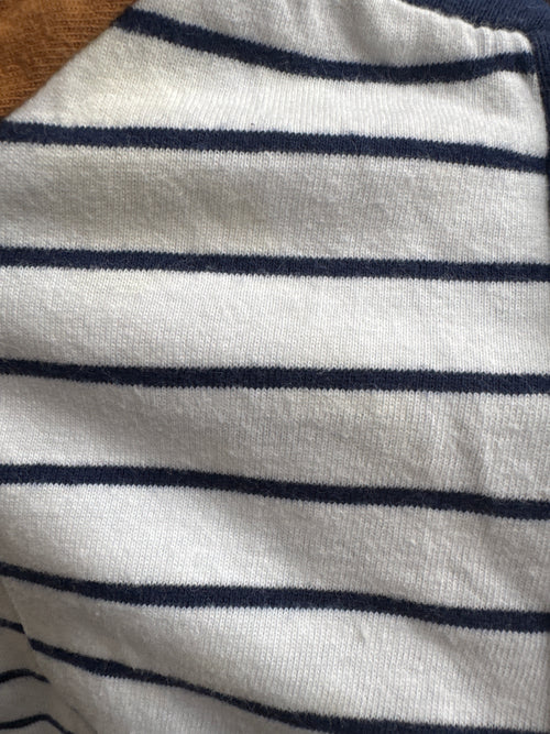 Carters 3 mois *petites taches