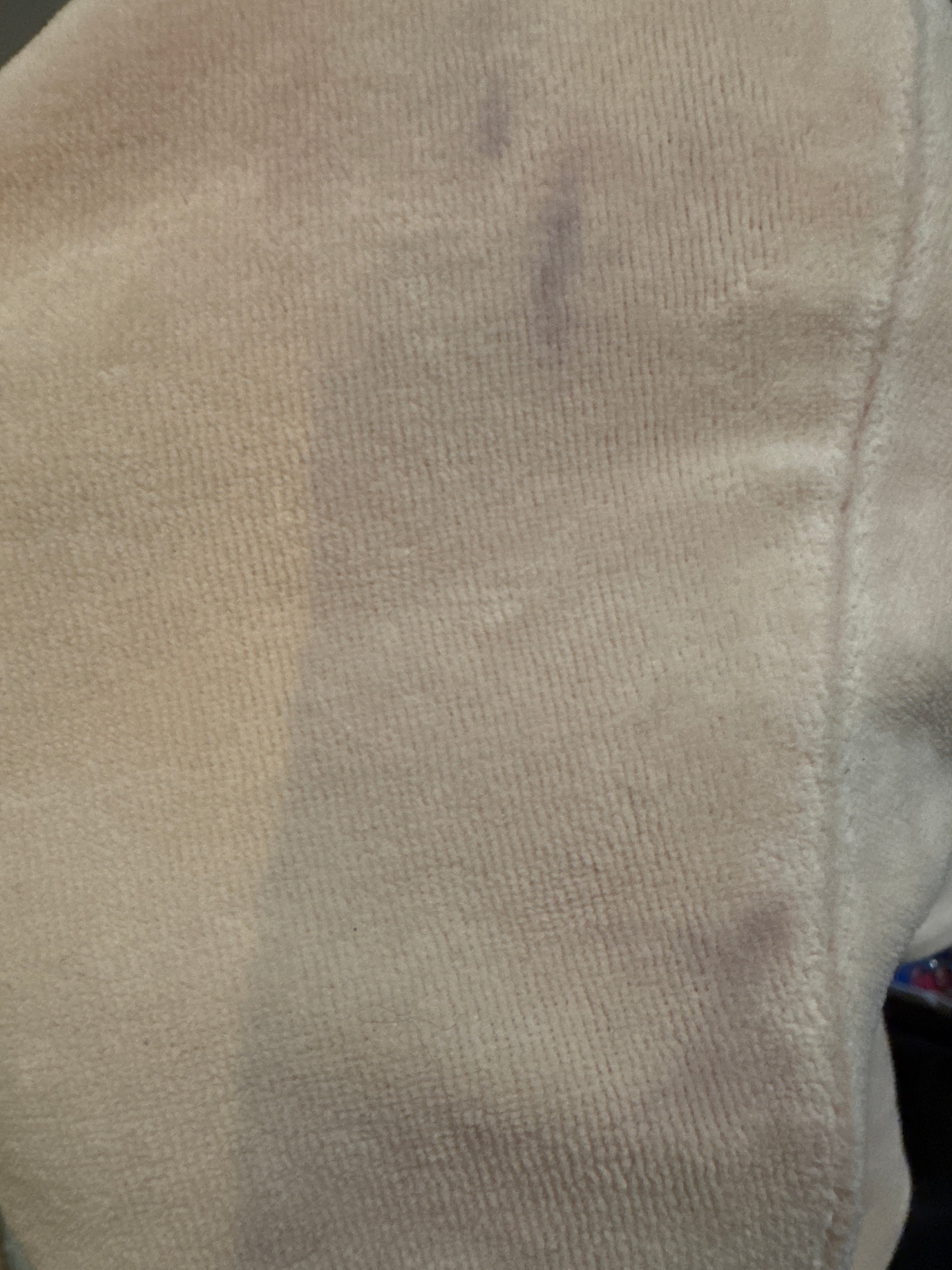 Carters 6-9 mois *fait grand, velour, petits trous, petites taches
