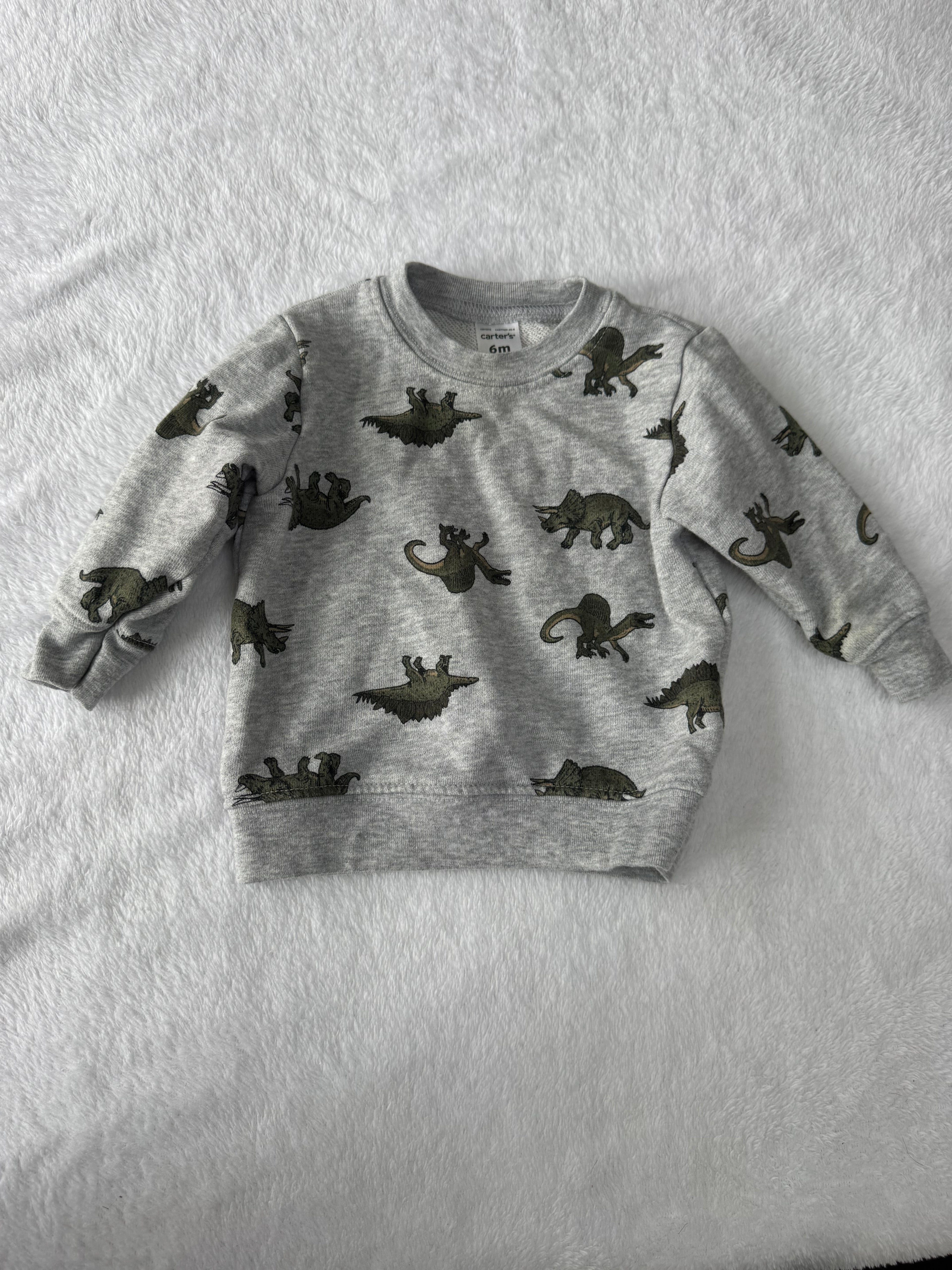 Carters 6 mois *taché