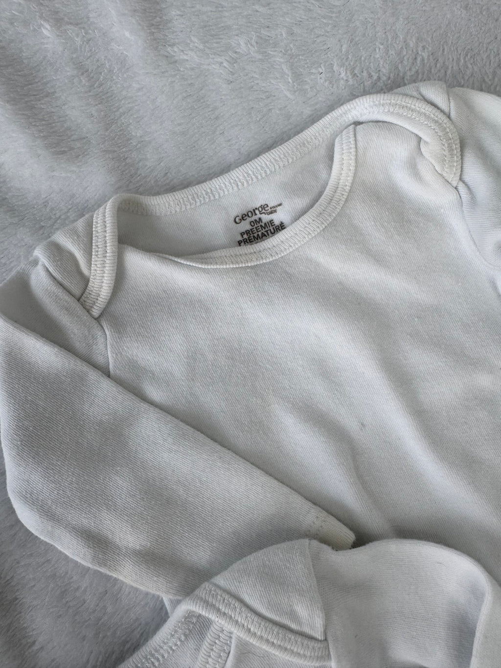 George | prématuré *petites taches