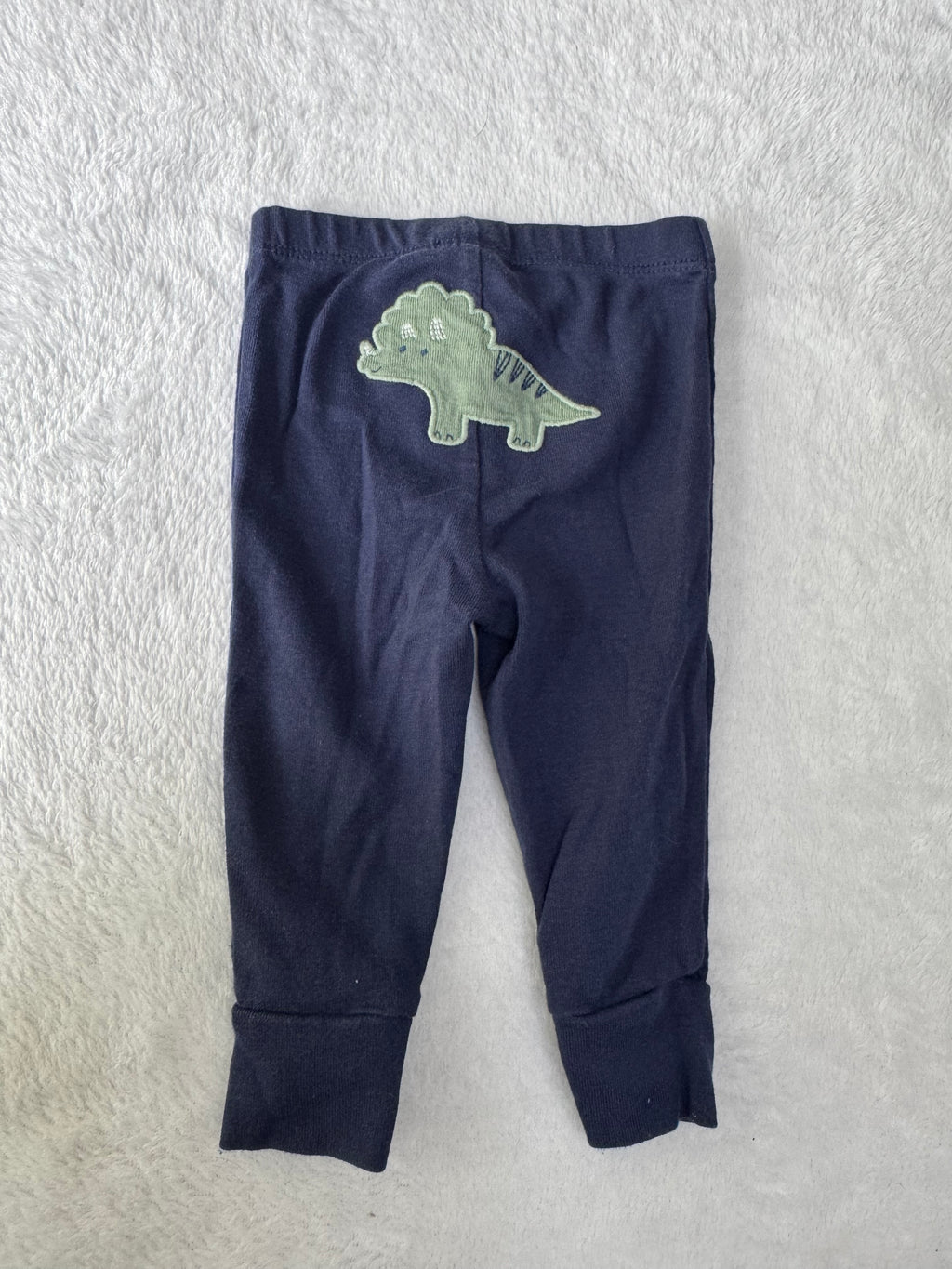 Carters 6 mois *un peu délavé, voir derriere 🦖