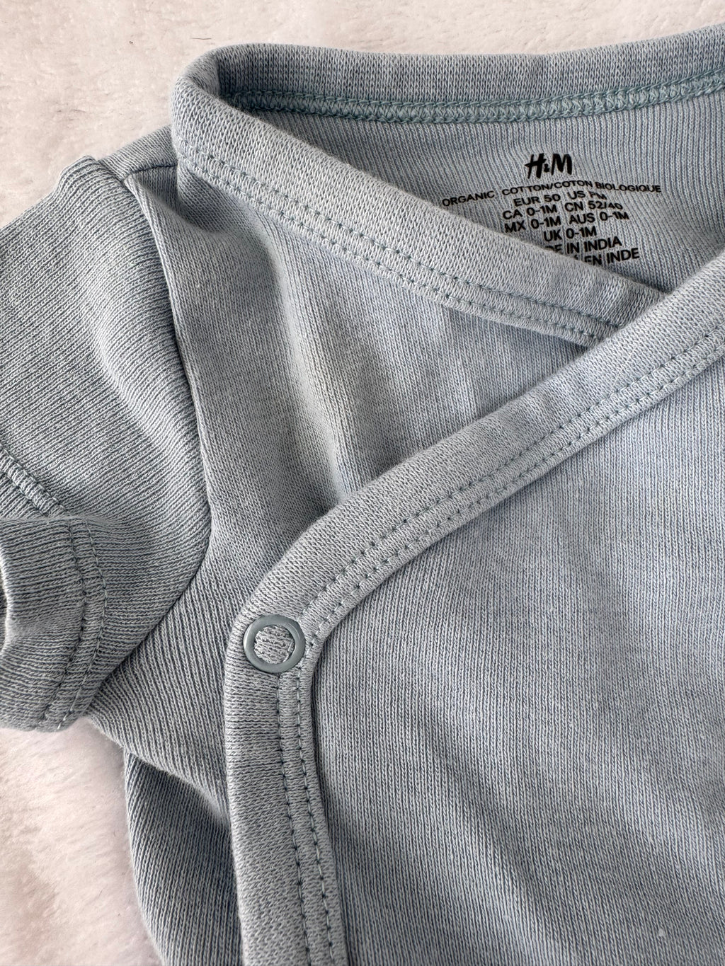 H&M 0-1 mois *petite tache