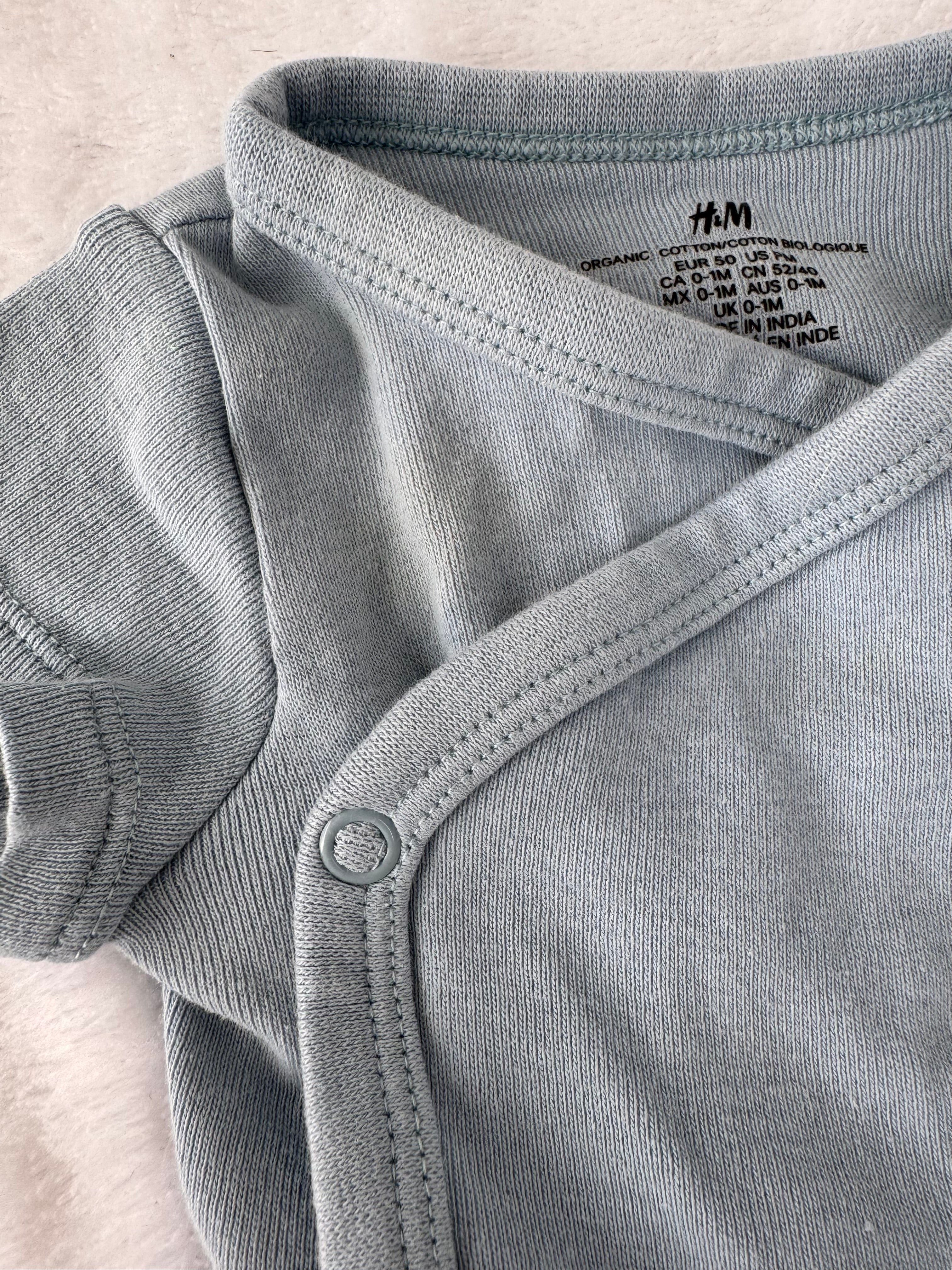 H&M 0-1 mois *petite tache