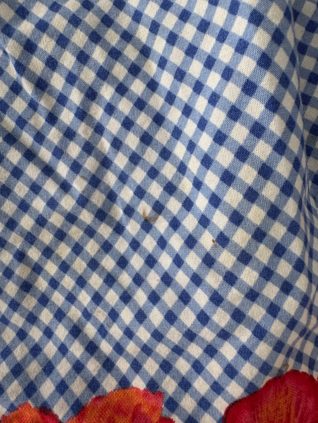 Sans marque ni grandeur, fait 2 ans *plusieurs minis tâches